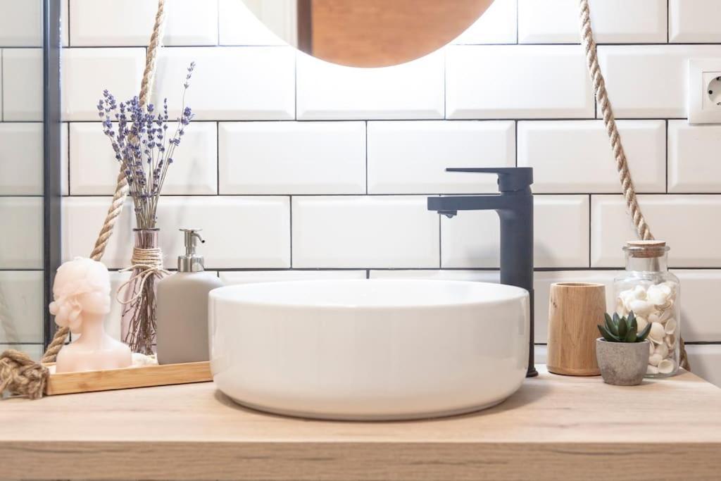 Rb - Urban Loft Retreat, Comfort & Good Location فالنسيا المظهر الخارجي الصورة